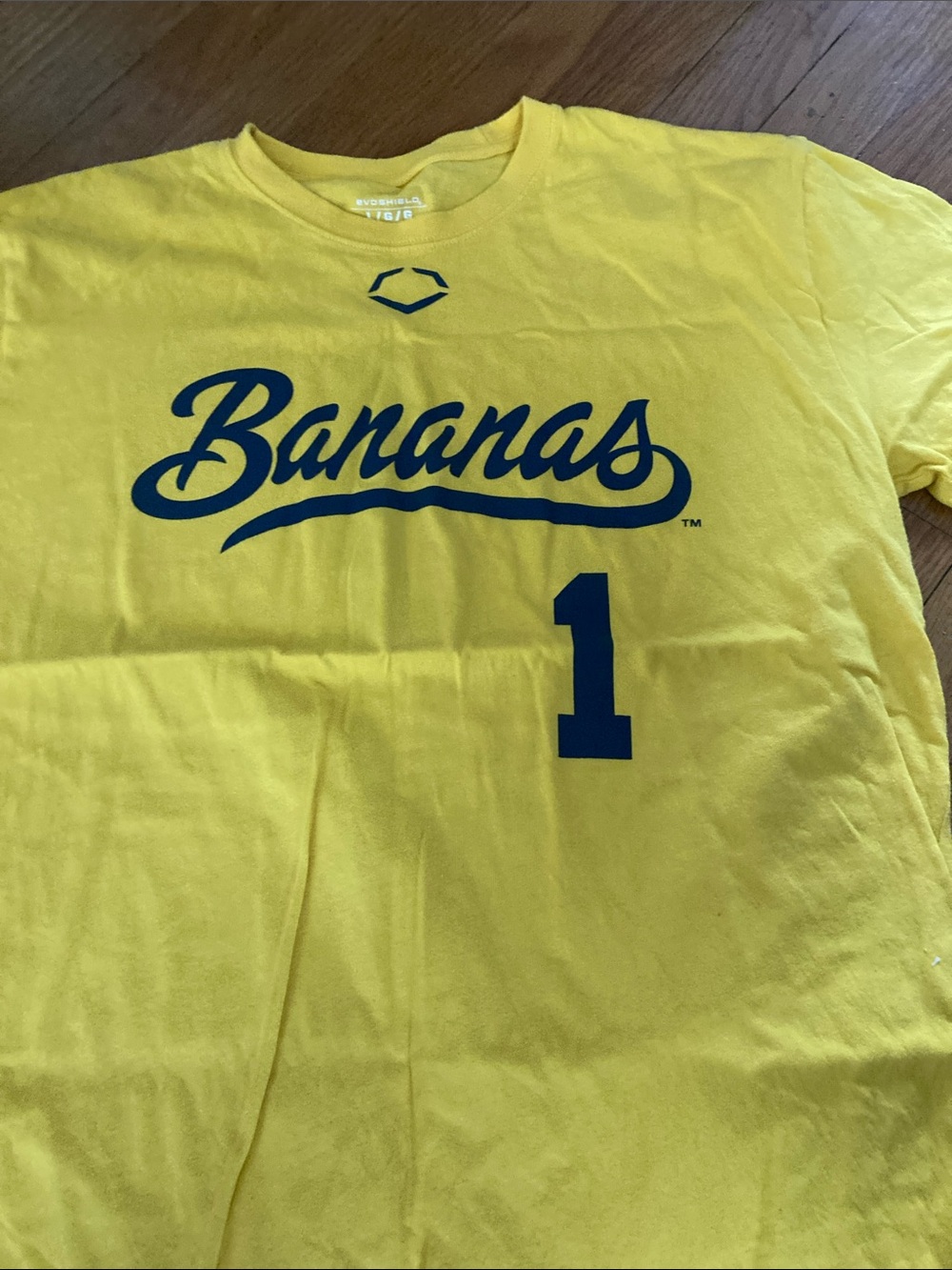 Savannah Bananas tee shirt  in Bright Yellow size large